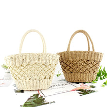Load image into Gallery viewer, Lady Straw Bag