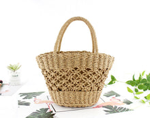 Load image into Gallery viewer, Lady Straw Bag